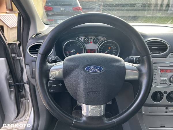 Ford Focus 1.6 Platinium X - 13