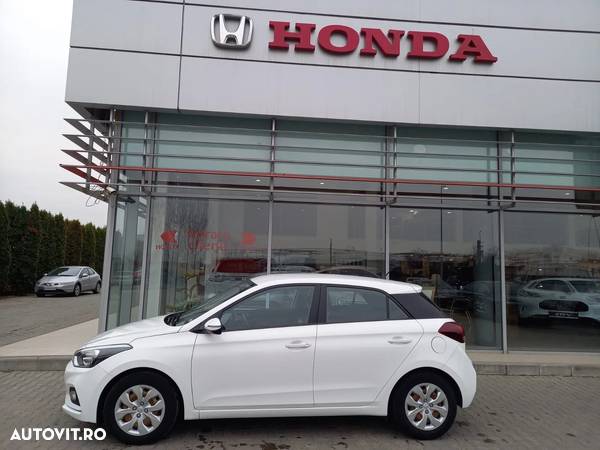 Hyundai i20 1.2 L 84CP 5DR Clasic - 5