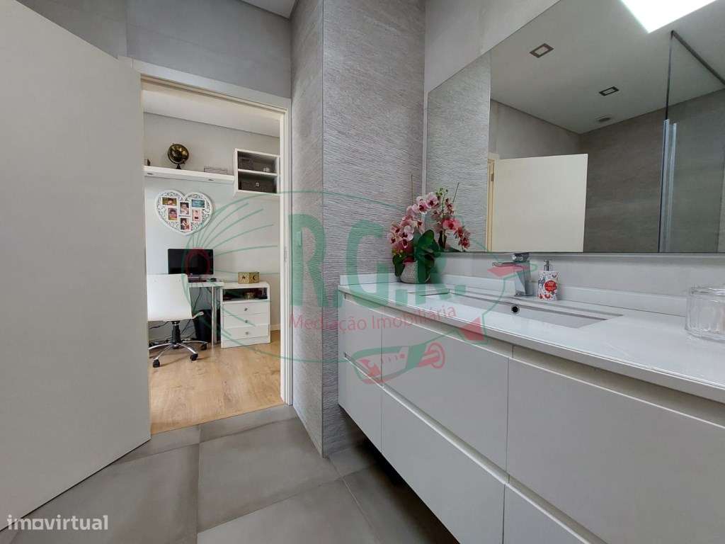 Moradia T3+1 Térrea | São Cosme | 10 min Porto-36