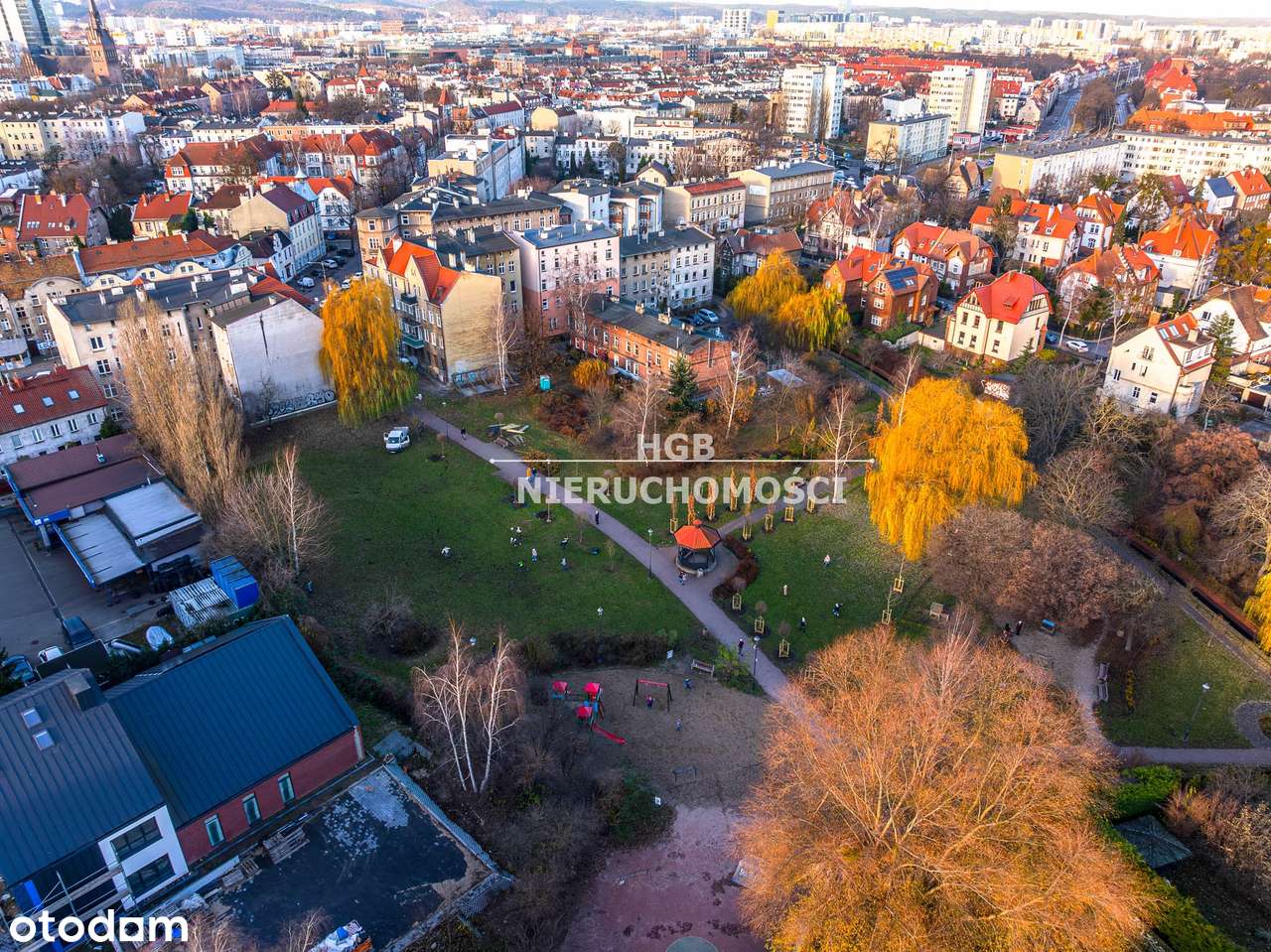 Na sprzedaż kamienica w doskonałej lokalizacji-11