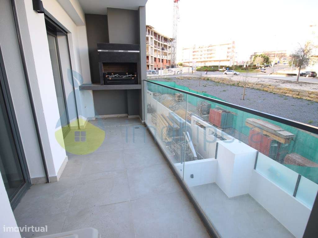 Apartamento T2 (1+1) NOVO, a 200 m da praia , situado a sul da Via ...-14
