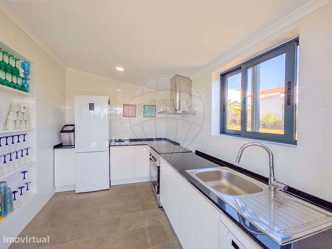 Moradia T5 para venda-9