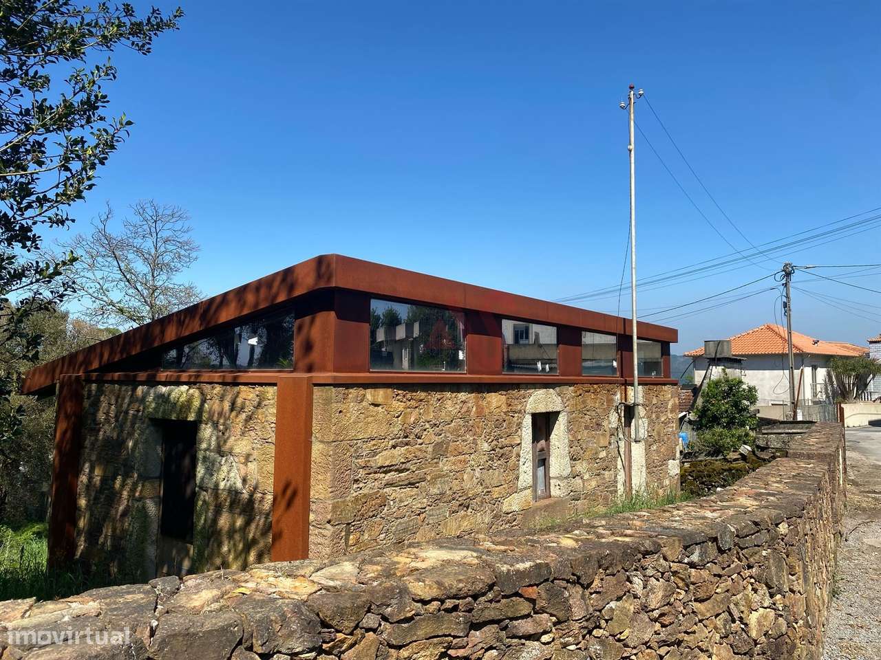 Quintinha para restauro com 2 Hectares em Guimarei, Santo Tirso - Grande imagem: 3/18