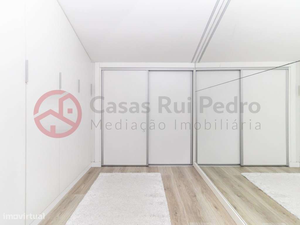 Moradia T3+2 Remodelada com garagem 740 m² de Terreno em St Antonio...-45
