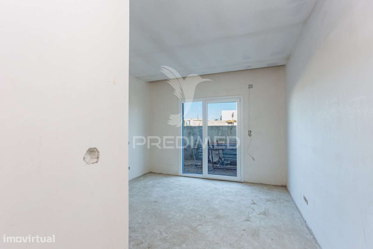 Moradia Térrea Isolada T4 - Grande imagem: 4/27