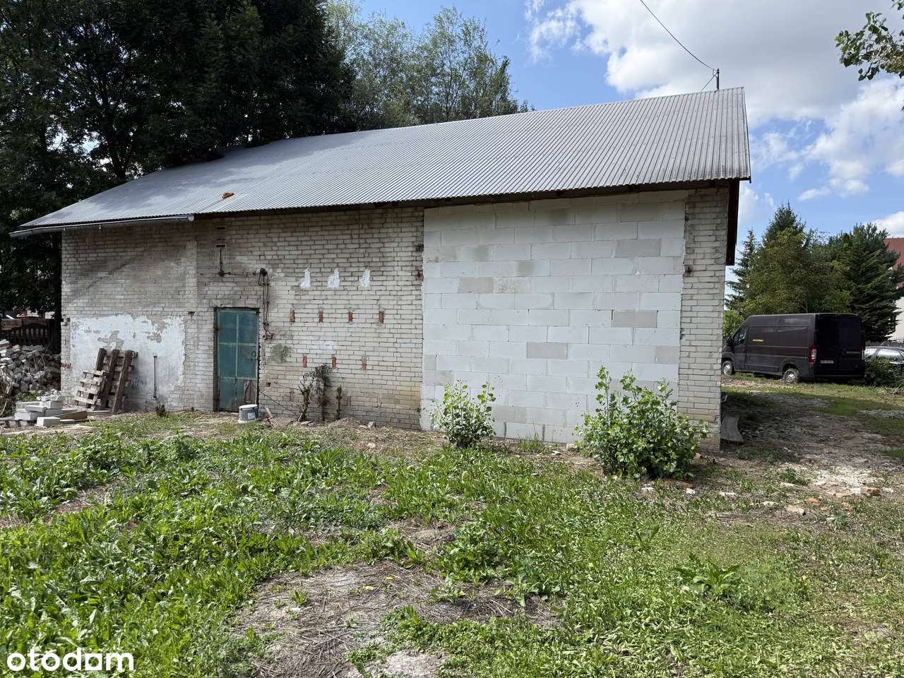 Działka 16a zabudowana domem i garażem-5