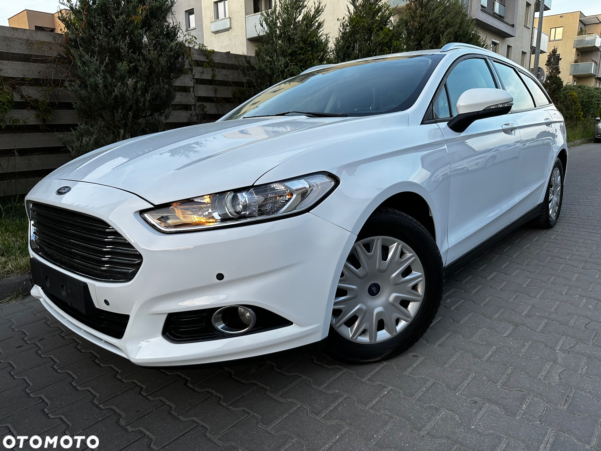 Ford Mondeo 1.5 EcoBoost Edition - 14