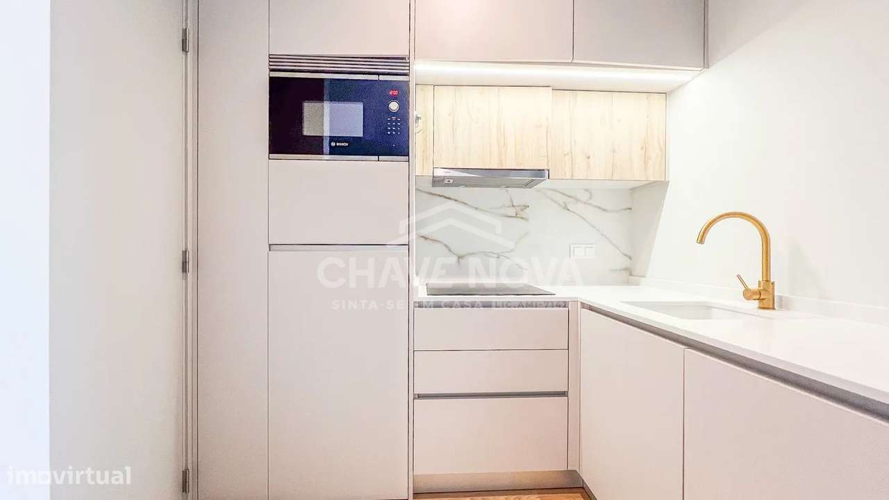 T0 Novo c/ Piscina e Lugar de Garagem em Santa Marinha (VL8)-6