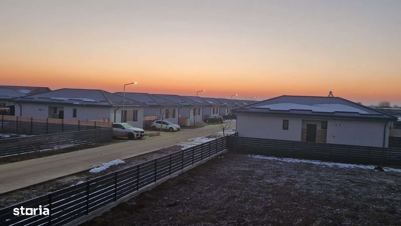 550 mp situat in COMUNA 1 DECEMBRIE, ILFOV-0