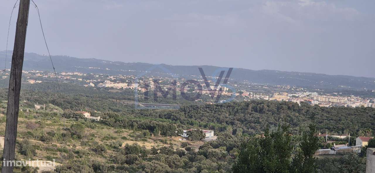 Terreno para construção com fantástica vista para a cidade de Tomar –-0