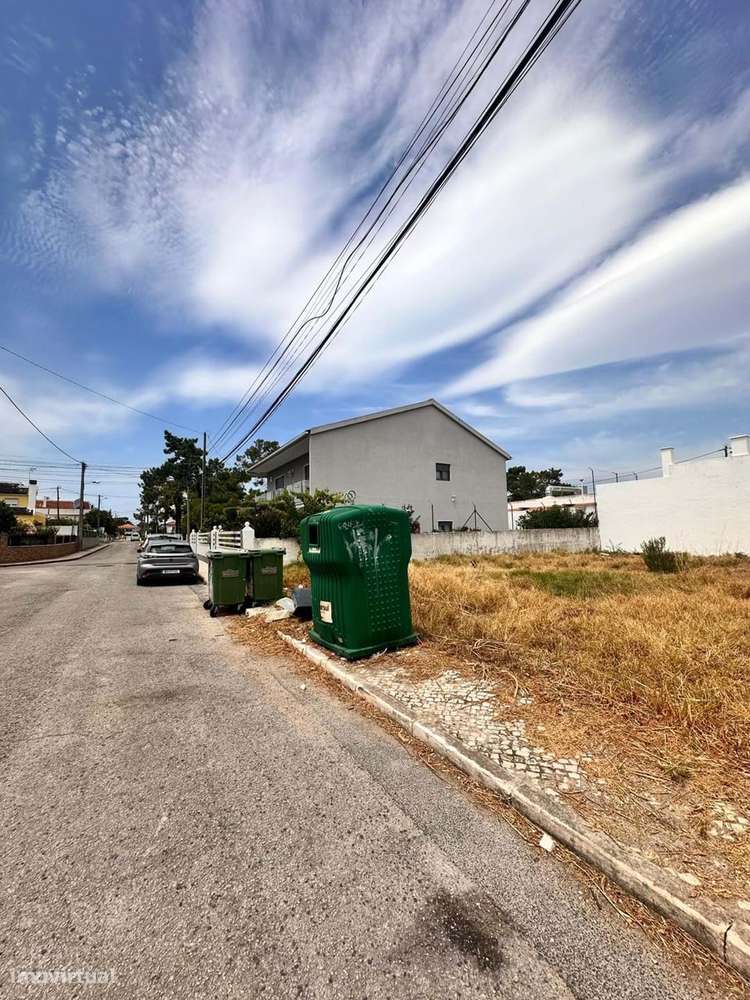Terreno, 315 m², Charneca de Caparica e Sobreda-2