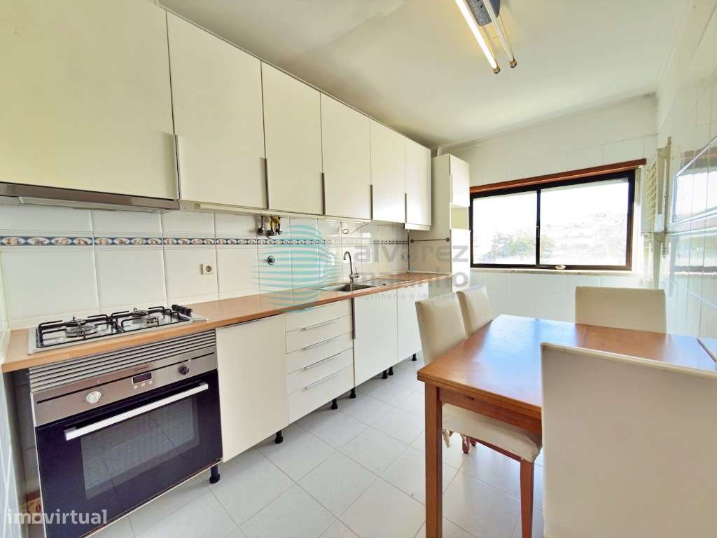 Apartamento T2, para arrendamento Carregado - Grande imagem: 5/24