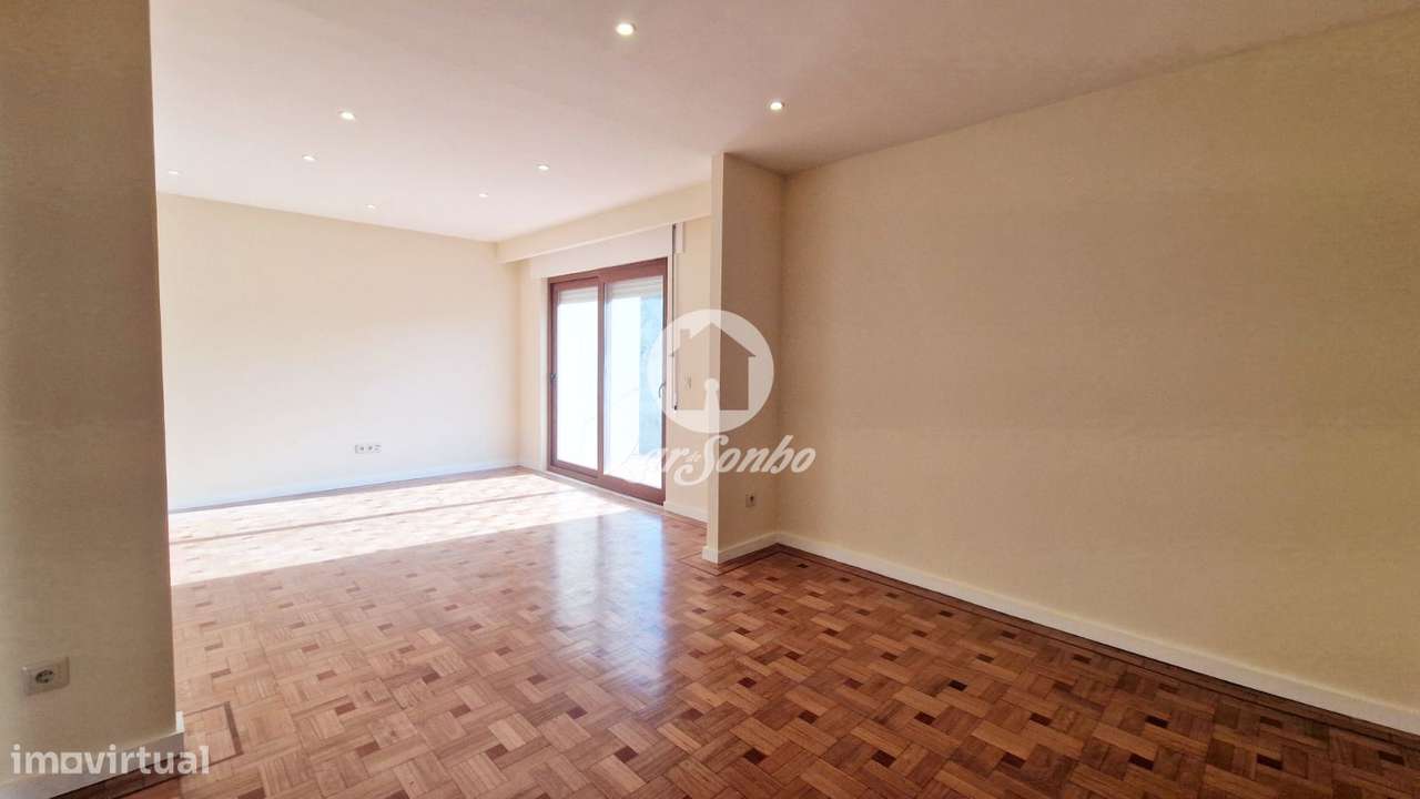 Apartamento T3 no centro de Vila do Conde - Grande imagem: 3/19