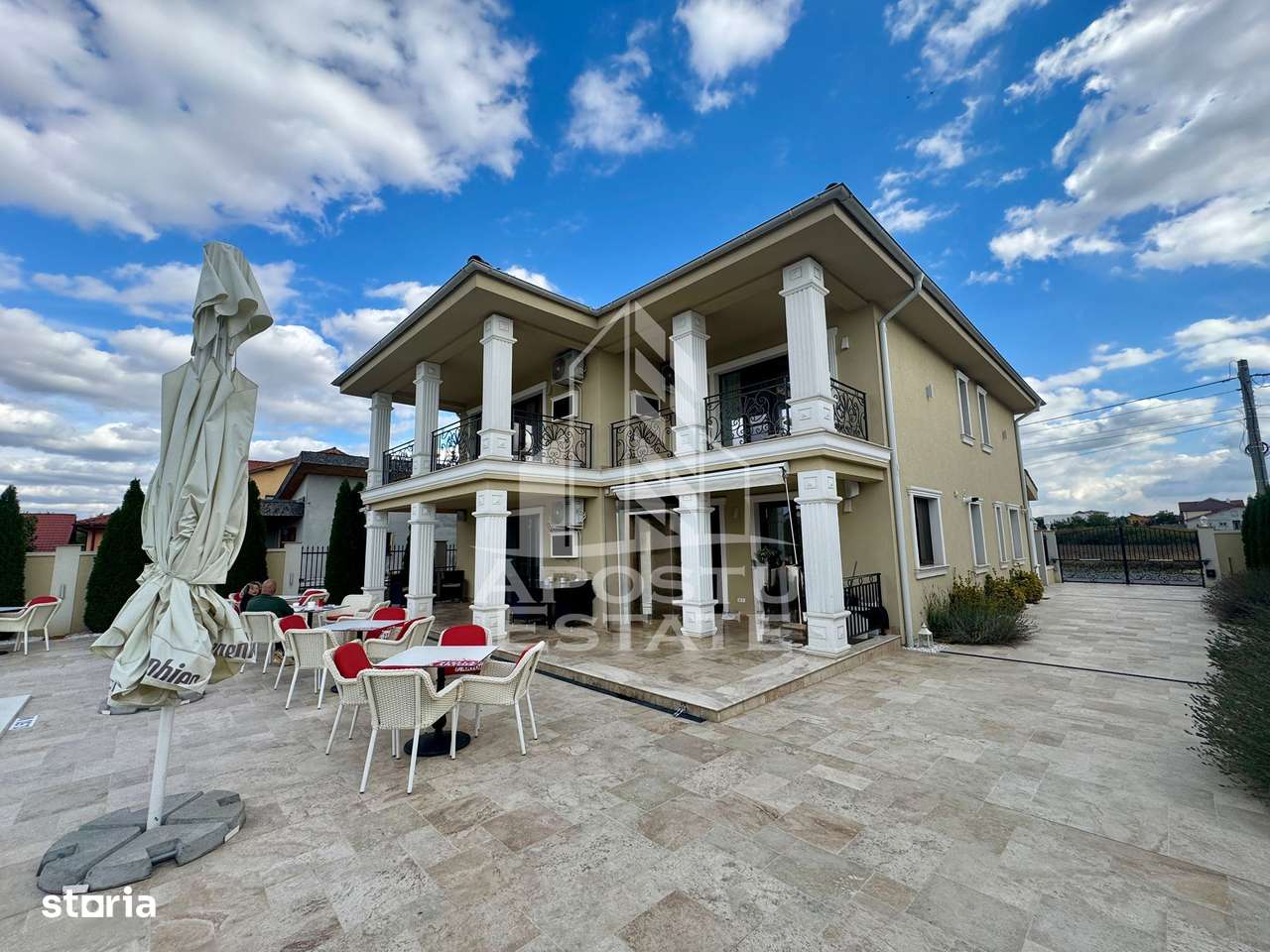 Vila de lux in Dumbravita - Imagine principală: 2/20