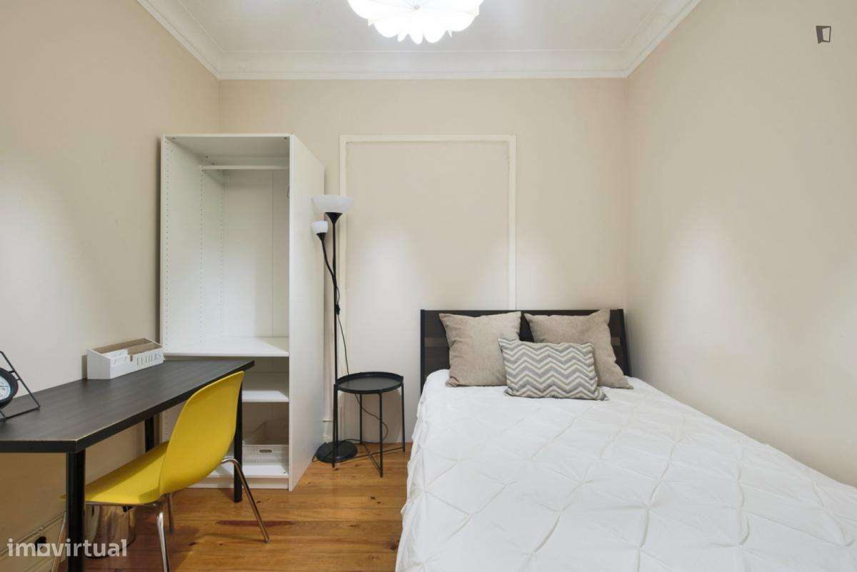 Quarto - localizado em Arroios Lisbon - Grande imagem: 3/12