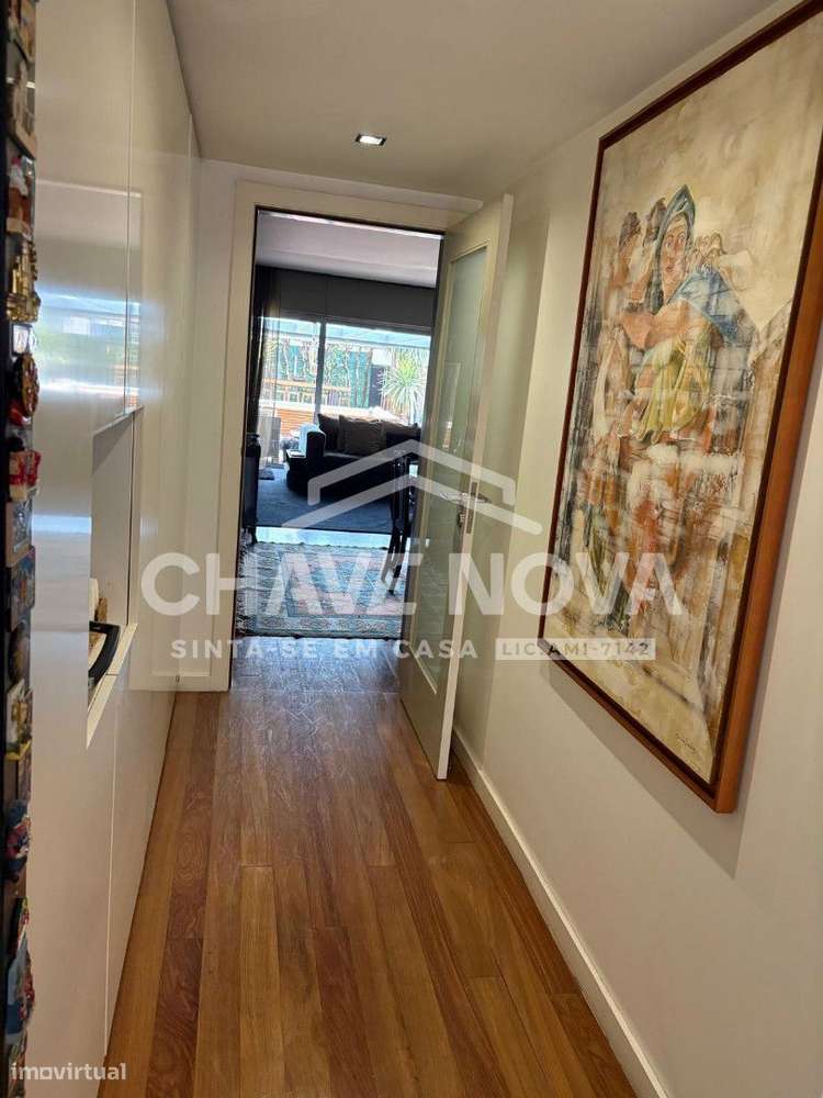 Moradia de luxo V4 com 4 pisos e elevador em Leça da Palmeira - Zon...-12