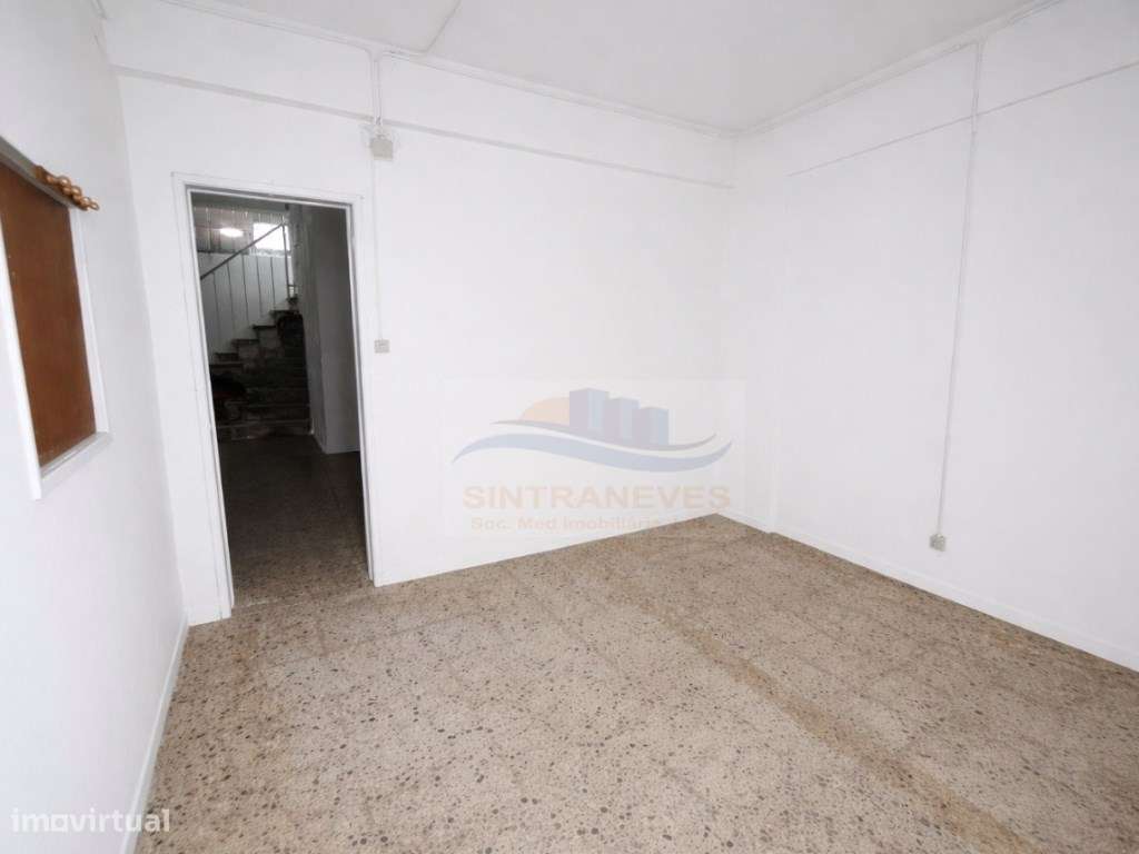 Espaço comercial versátil com 101 m² | Águas Livres - Grande imagem: 4/19