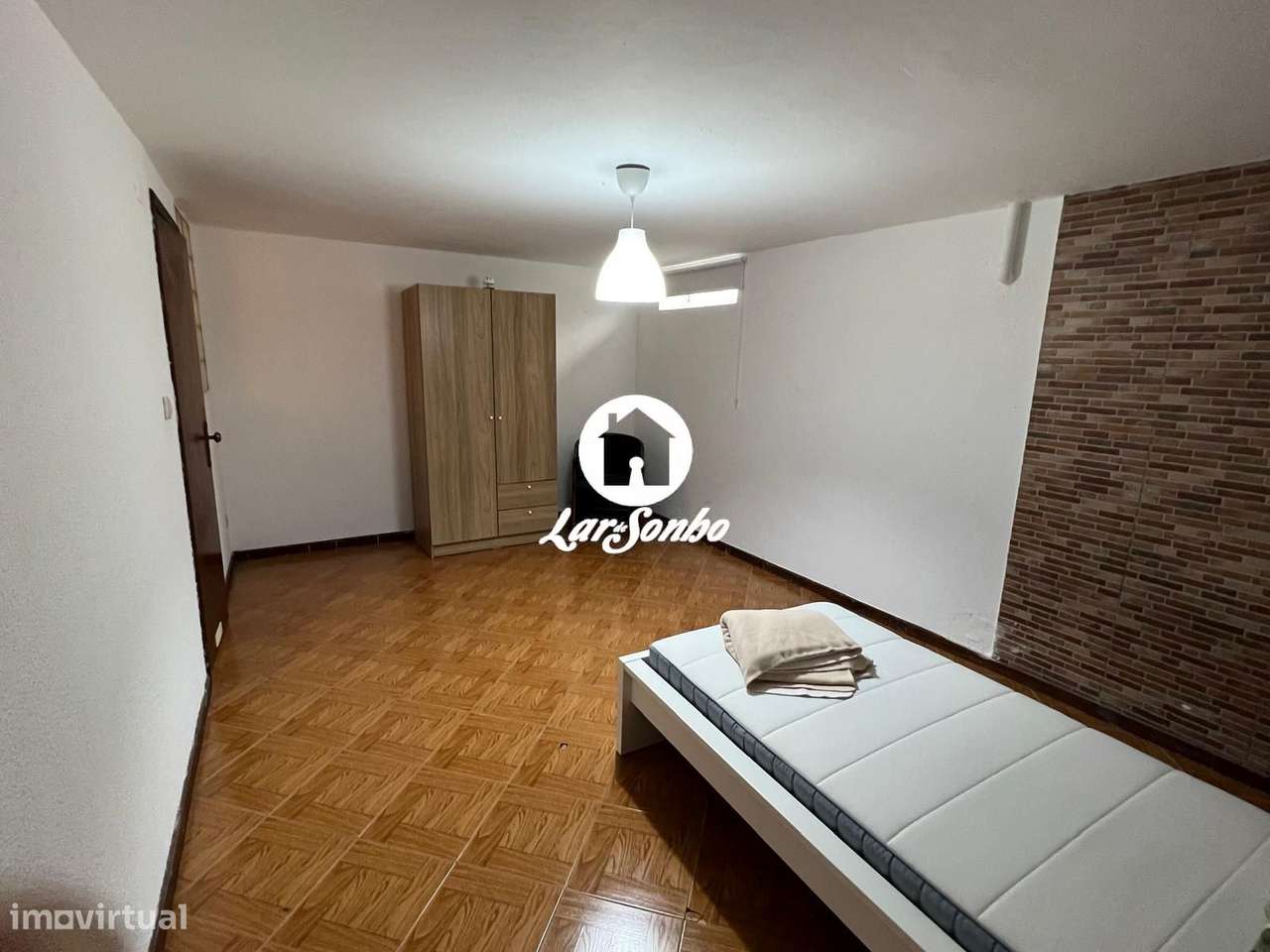 Apartamento T2+1 com CAVE e TERRAÇO de 80m2 à constituição-14