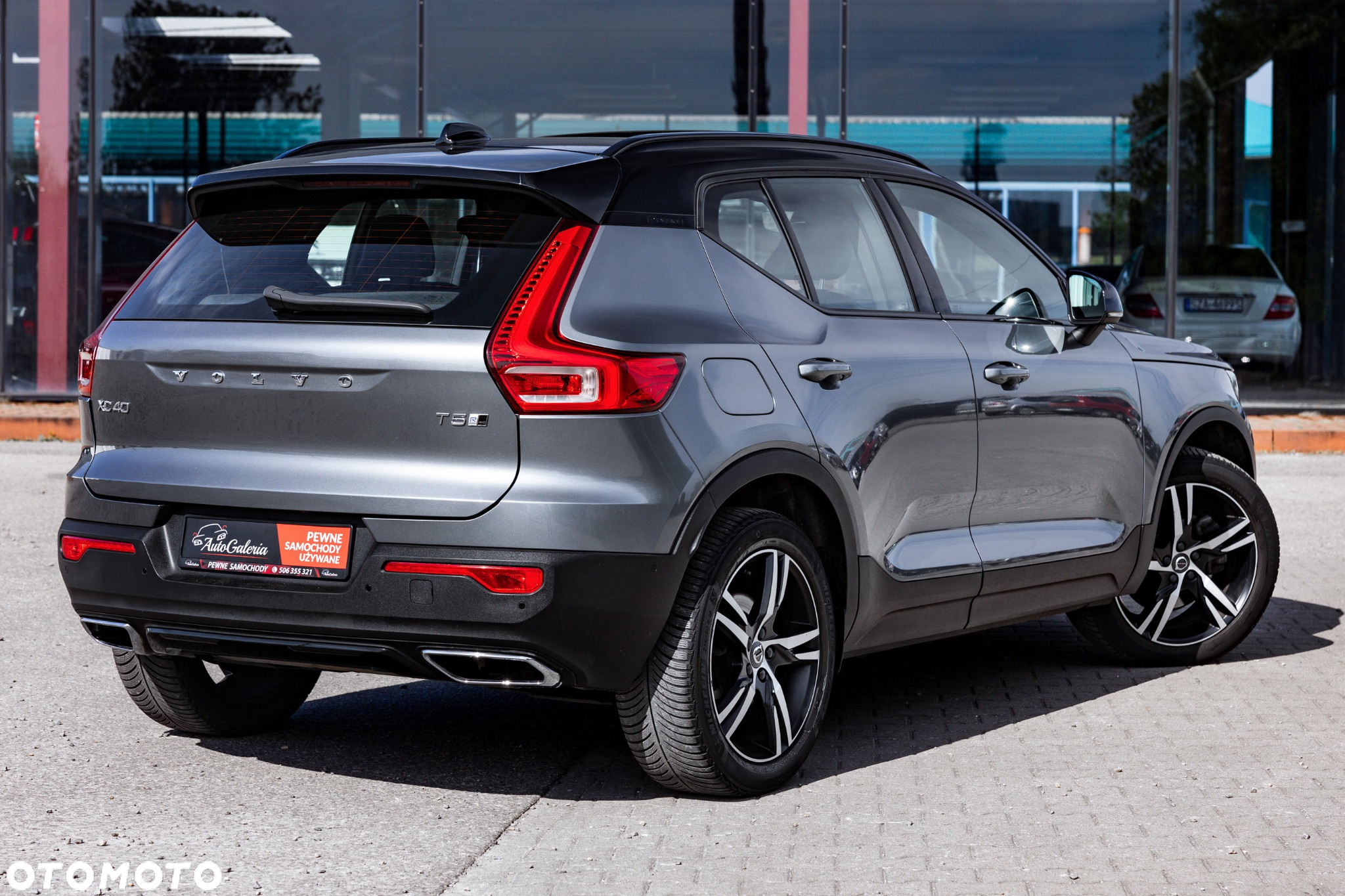 Volvo XC 40 T5 AWD R-Design - 8