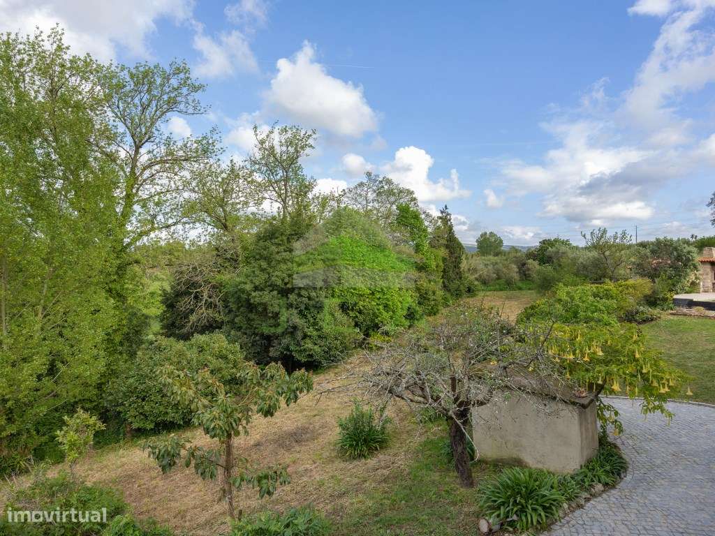 Moradia com terreno e piscina a 3km da Batalha-20