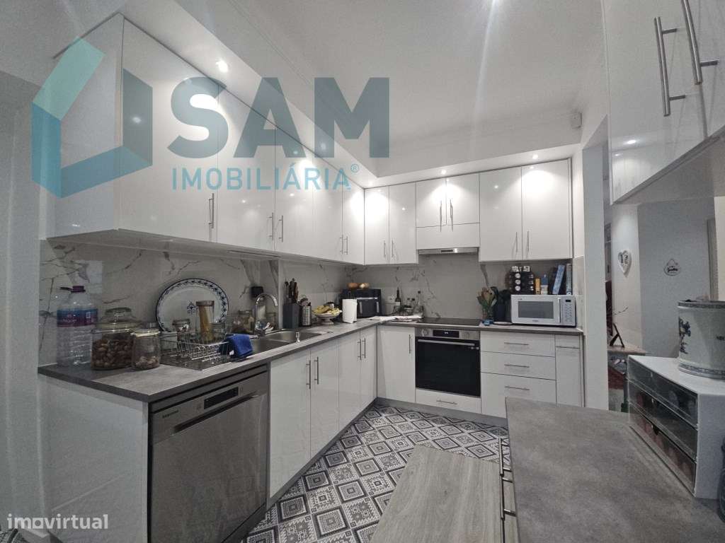 Apartamento T3 remodelado Centro Cadaval - Grande imagem: 3/21