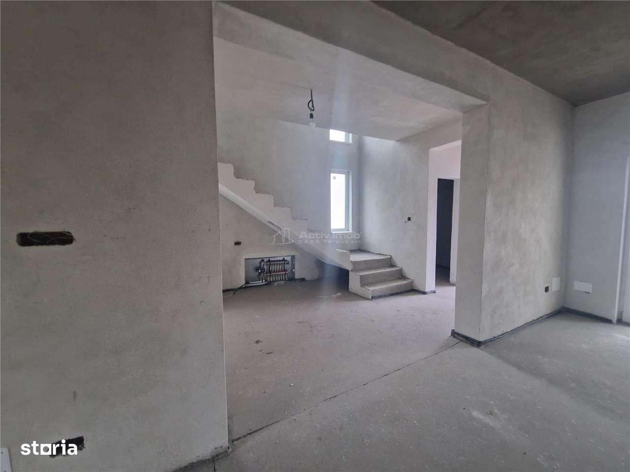 Casa P+E , teren 276 mp, parte dintr-un triplex - Statia de Salvare - Imagine principală: 5/14