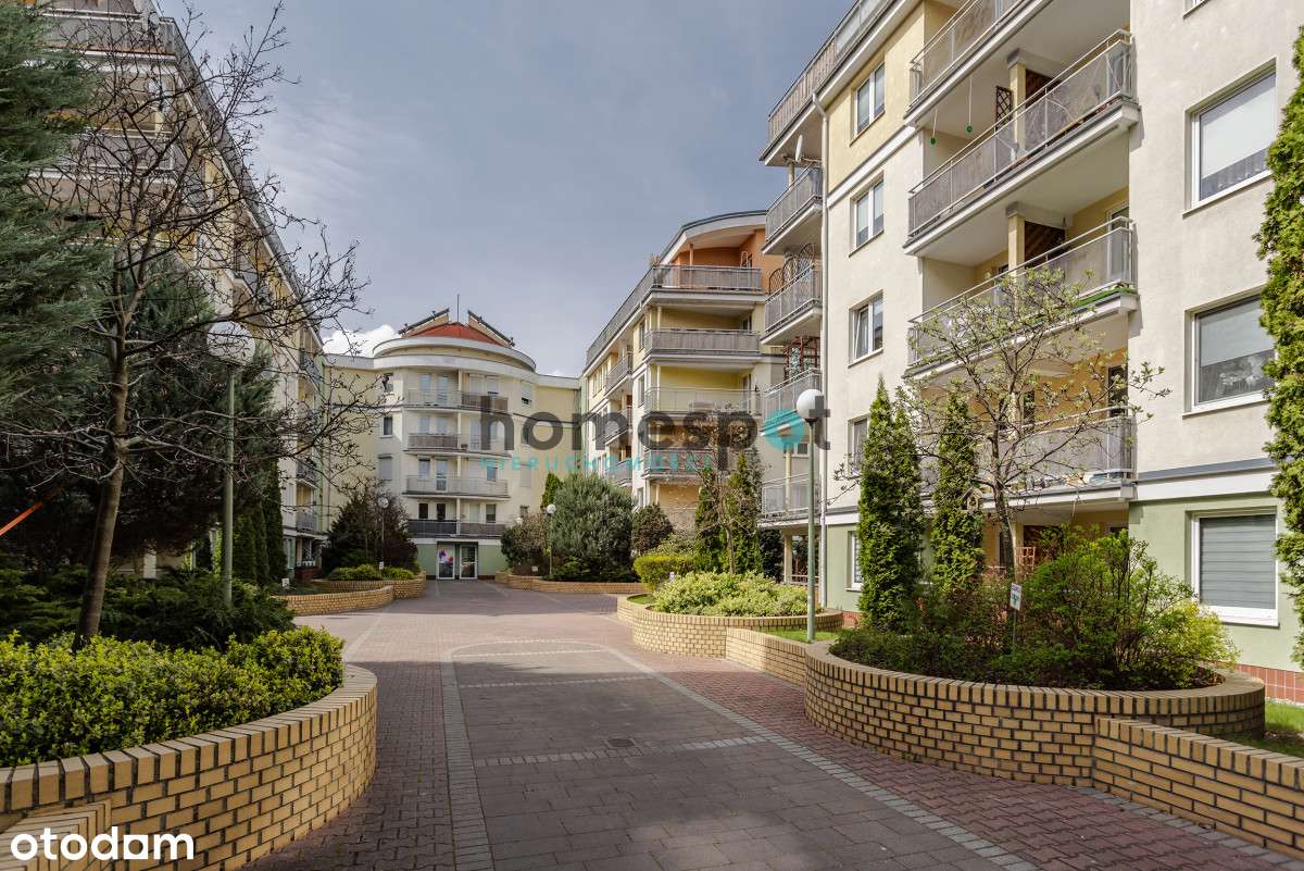 |3 pokoje | Park | Loggia | Komfort |-0