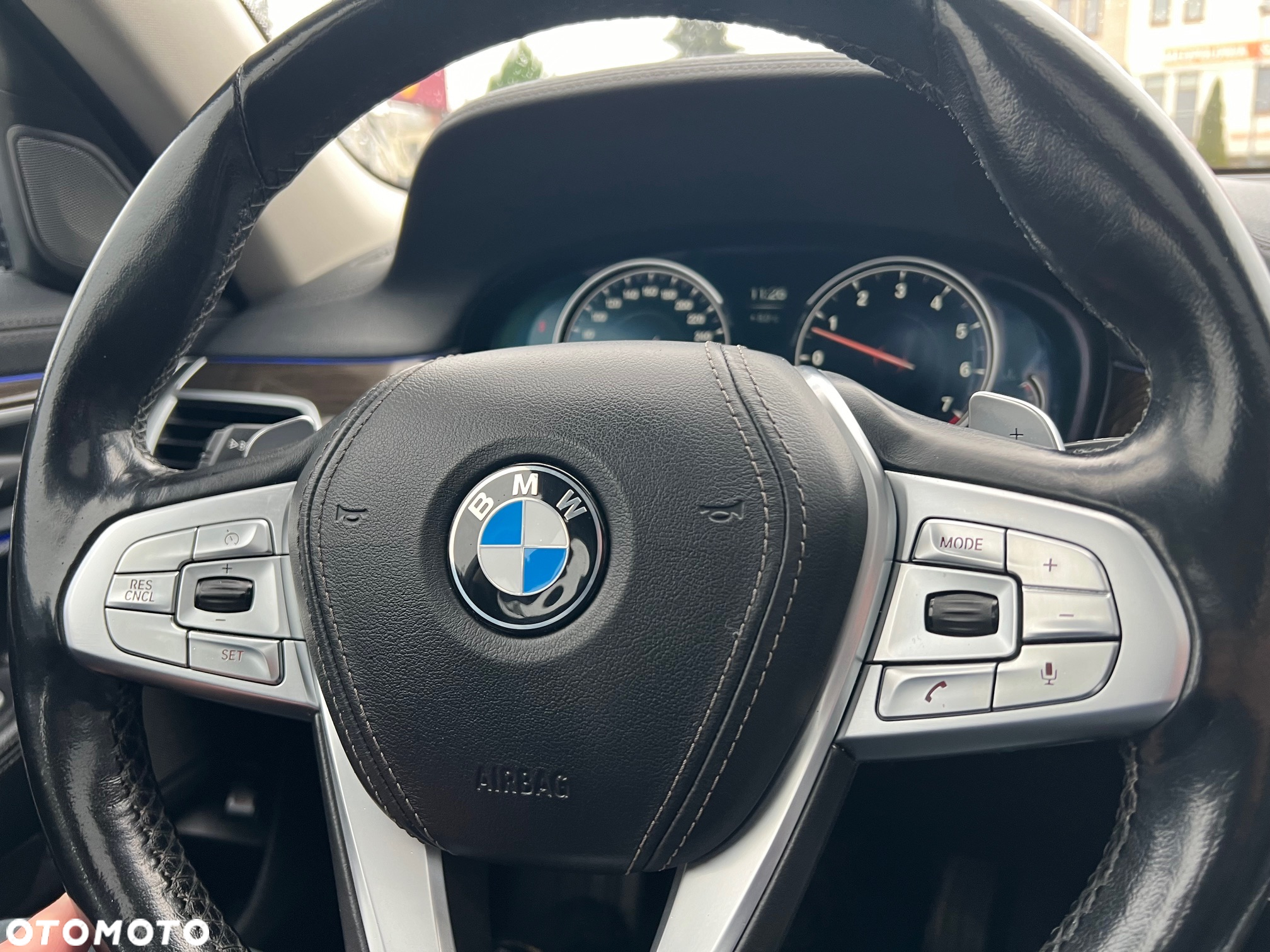 BMW Seria 7 740Li xDrive - 16