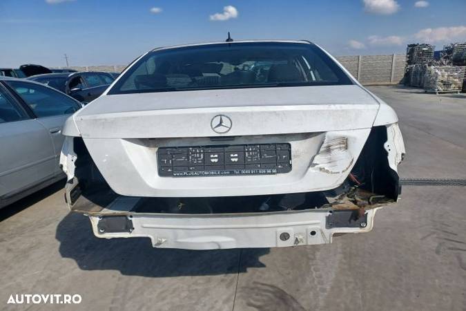 Torpedou Mercedes-Benz C-Class W204/S204/C204 (facelift)  [din 2011 pana  2015] seria Sedan 4-usi C - 4