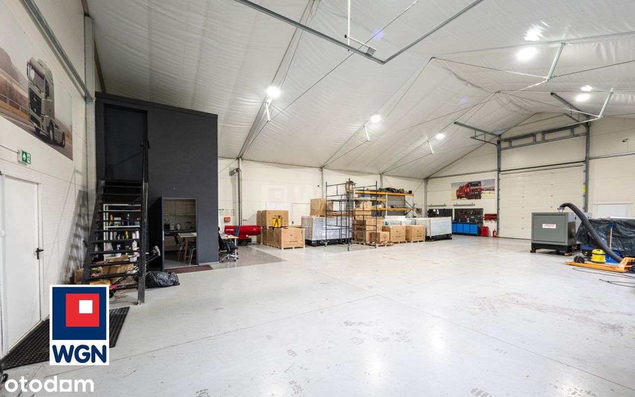 Luksus i funkcjonalność w otoczeniu natury – dom z basenem.-12