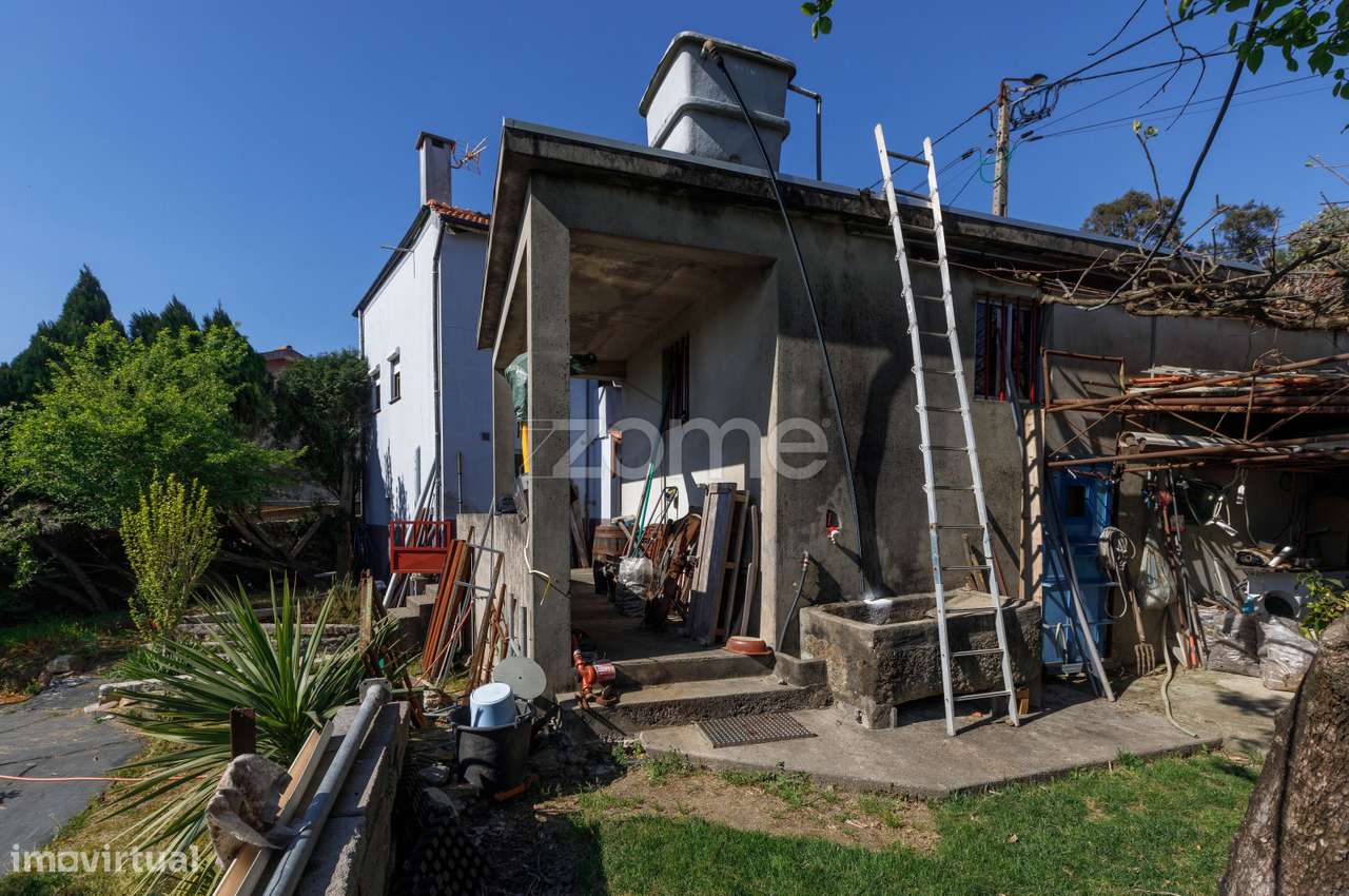 Moradia T3 de 4 frentes, com 984 m² de Terreno em Vila do Conde-21