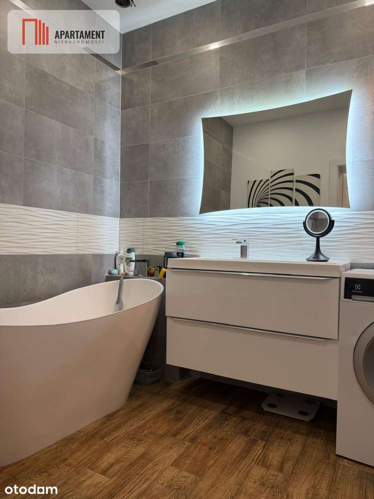 Nowoczesny apartament z balkonem i windą | Bielany-10