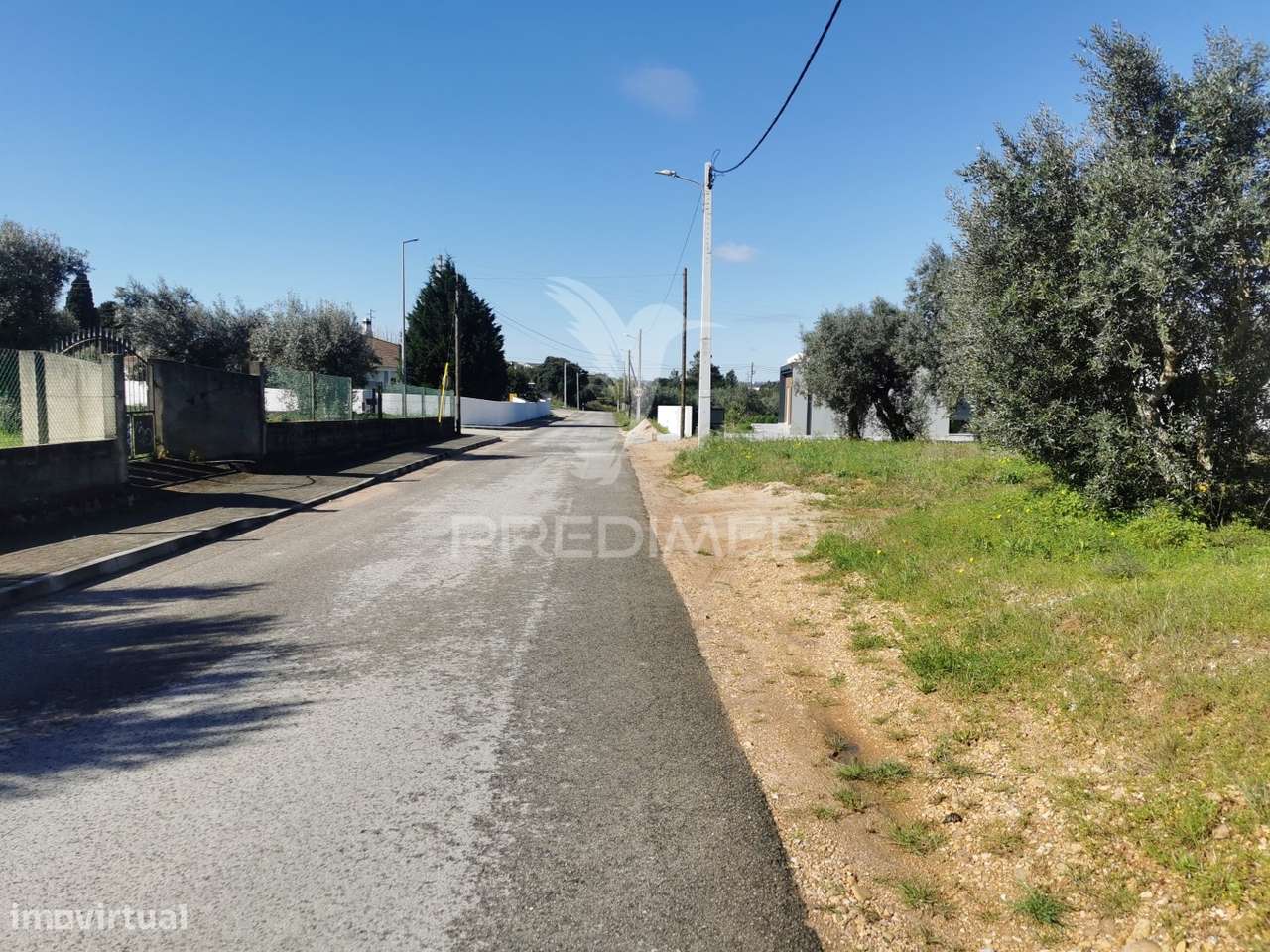 Lote de Moradia - Grande imagem: 2/8