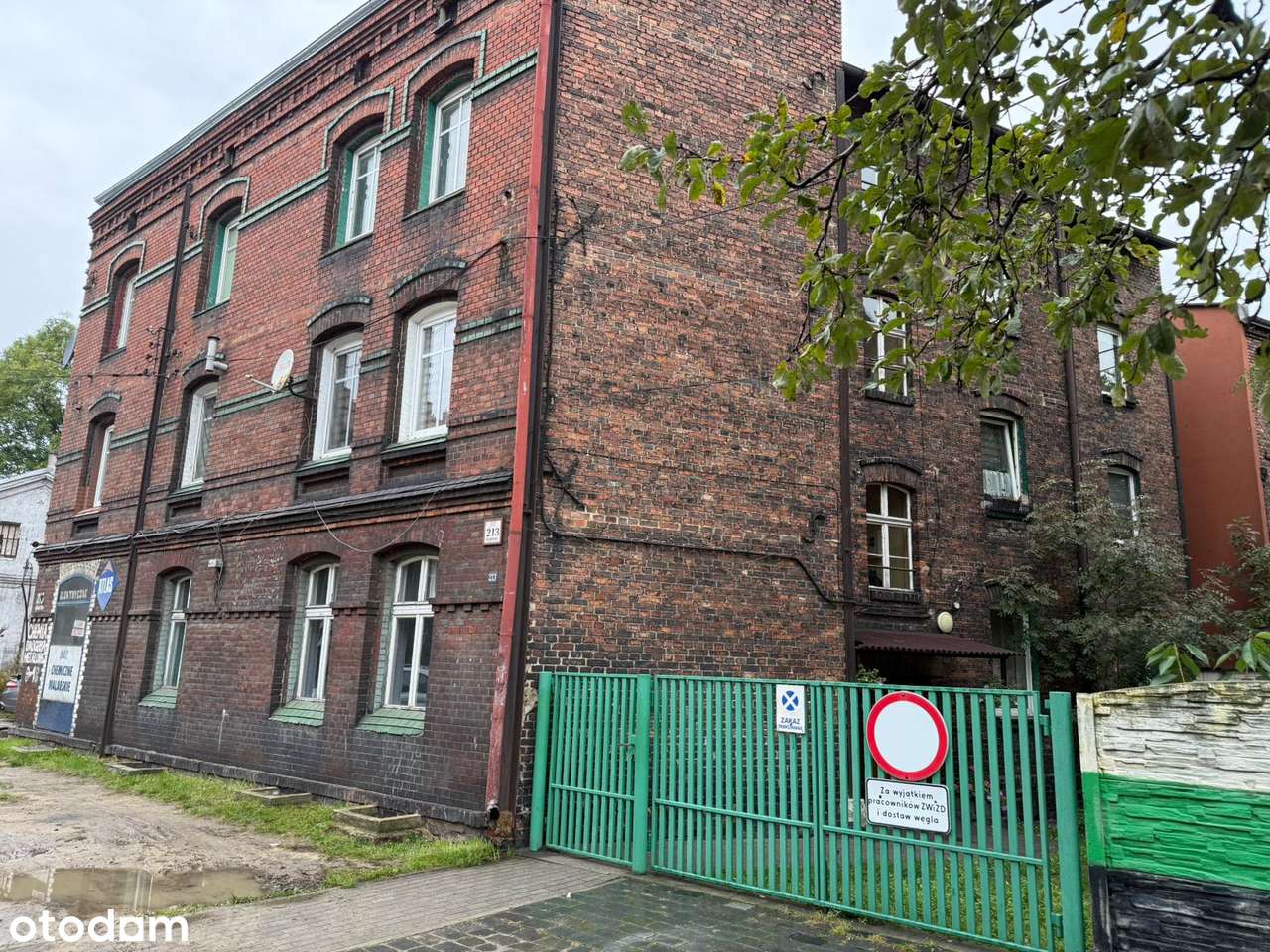 Lokal użytkowy 25m2 lub 60m2 - możliwość połączenia dwóch lub kupno 1-0