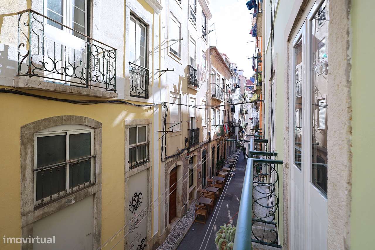 Apartamento T2  - Santos - Charme - Renovado