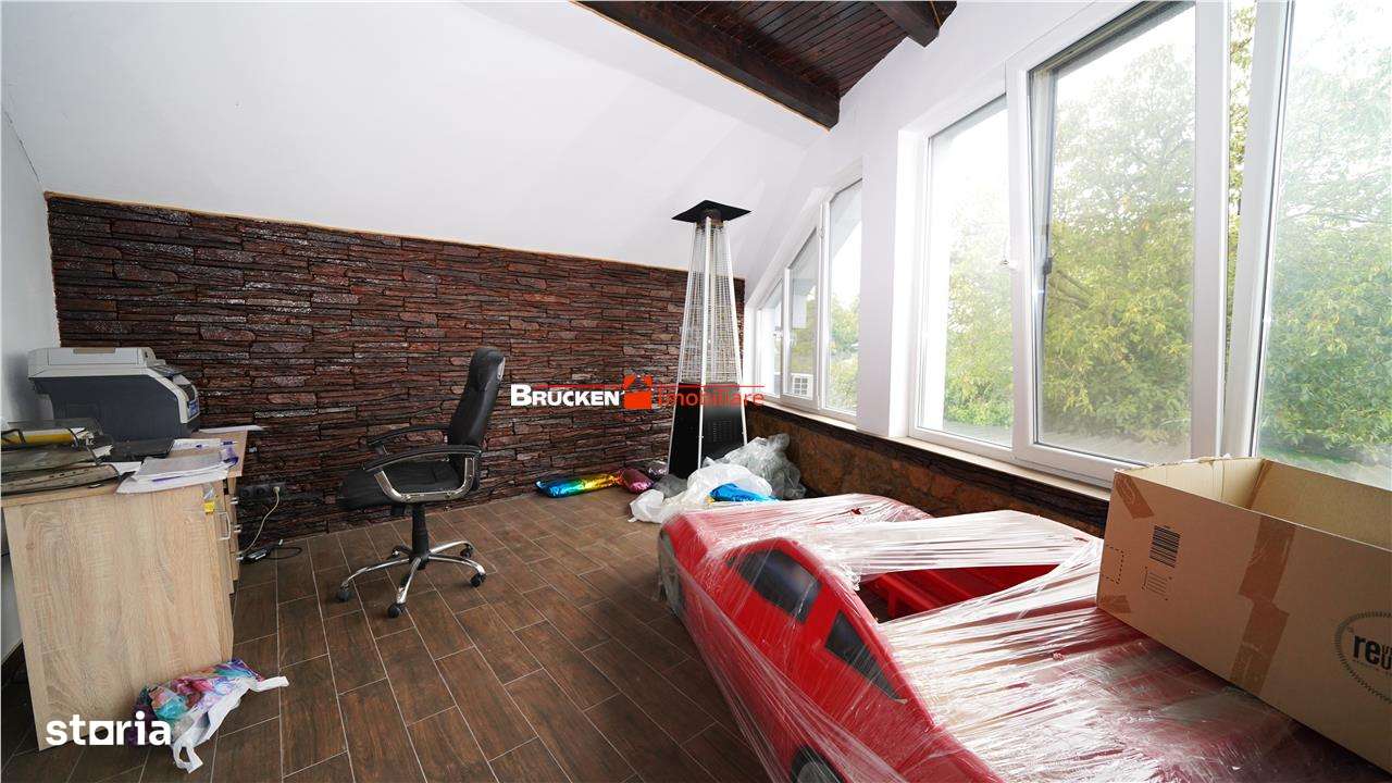 Oportunitate investitie - Cladire moderna cu piscina | Sanmartin, apro-6