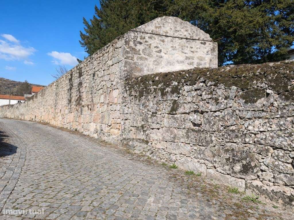 ATIVO TURÍSTICO + QUINTA DE EXCEÇÃO NA BEIRA ALTA-6