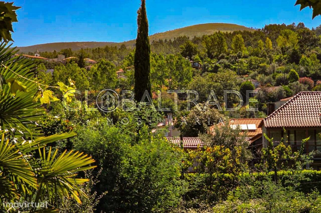 Conjunto Habitacional de 5 Moradias para Recuperar em Aboadela-45