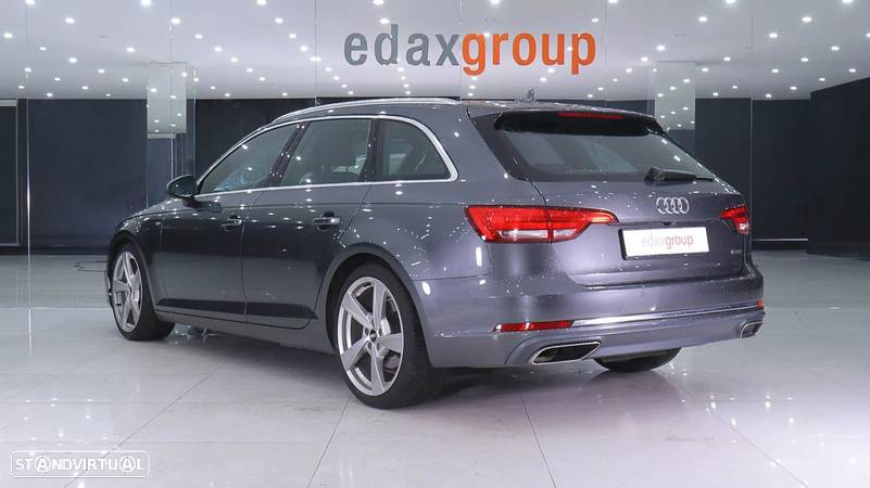 Audi A4 Avant 2.0 TDI quattro S-line S tronic - 4