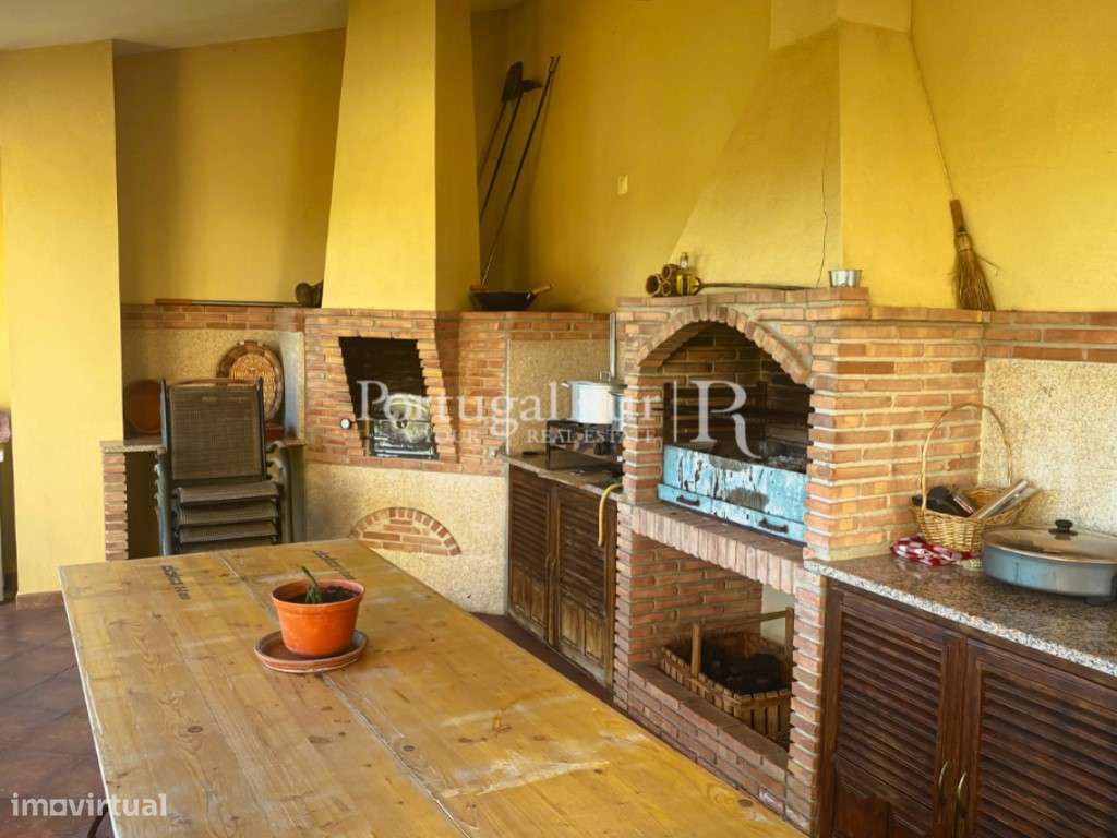 Moradia T6 nas termas de Monfortinho-7