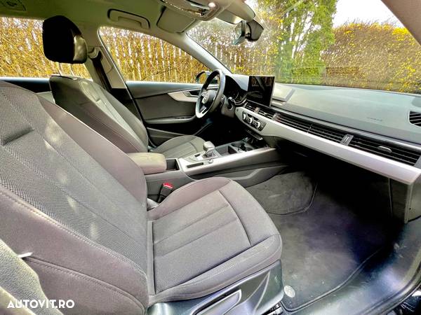 Audi A4 Avant 2.0 30 TDI S tronic Advanced - 15