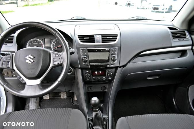 Suzuki Swift 1.2 BlackWhite - 18