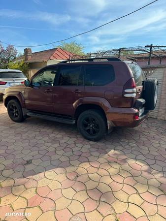 Toyota Land Cruiser 3.0 TD-4D VX - 2