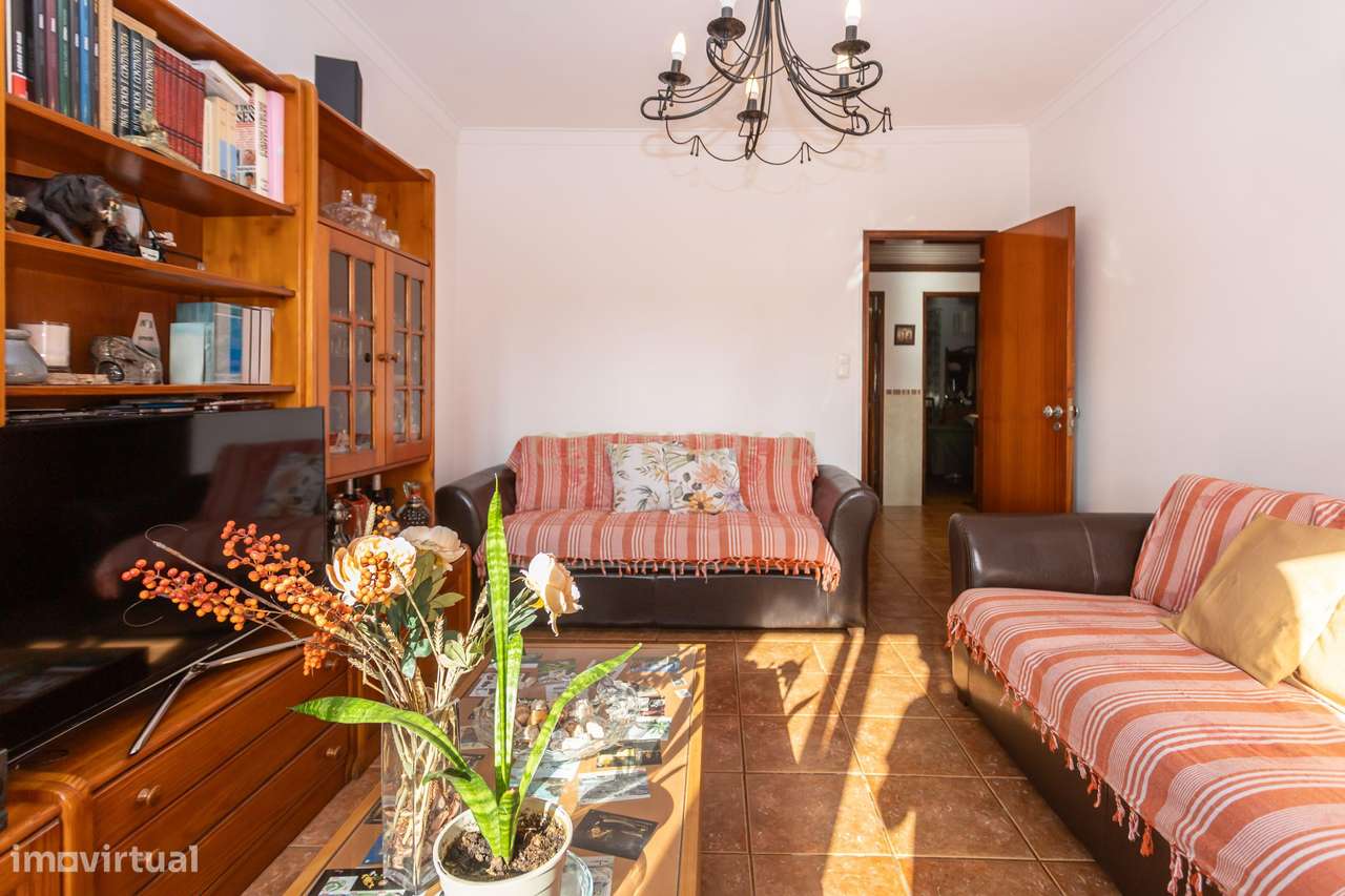 T2 R/C em zona central da Baixa da Banheira - Grande imagem: 5/20