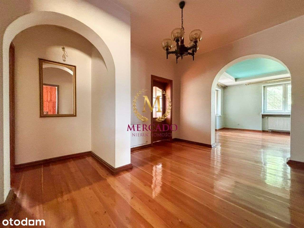 Wolnostojący dom w Michelinie z potencjałem - Pełny obrazek: 2/15