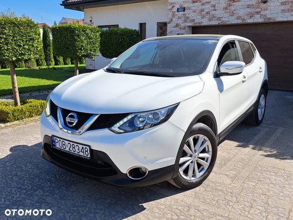 Nissan Qashqai 1.6 DCi Xtronic TEKNA - 2