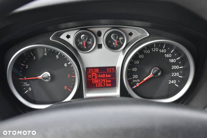 Ford Focus 1.8 FF Ambiente - 14