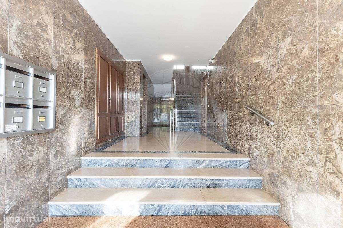 Apartamento T4 para arrendamento - Grande imagem: 4/50