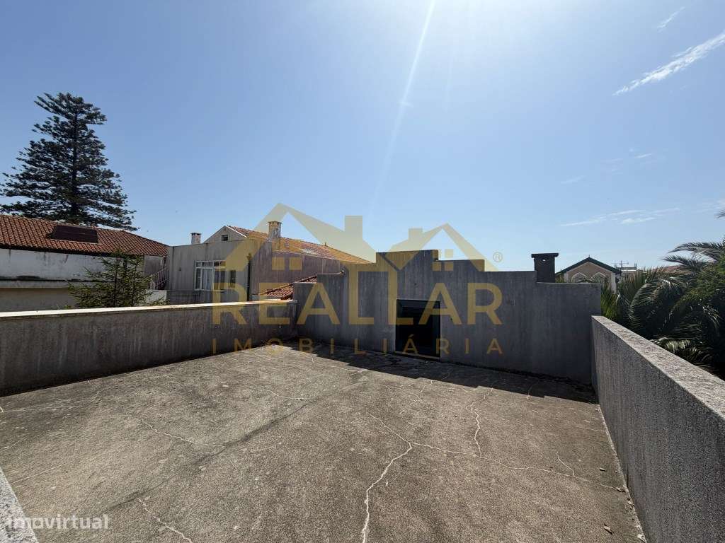 Oportunidade Única no Coração do Centro Histórico de Vila do Conde-15