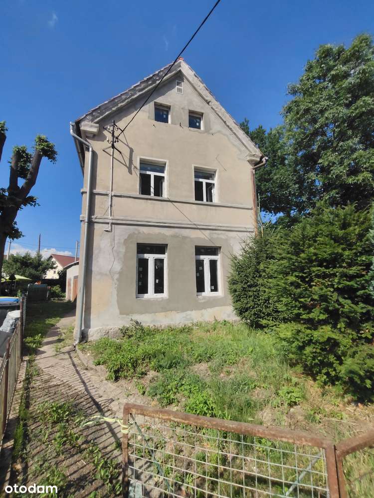 Dom z ogromnym potencjałem. Cieplice